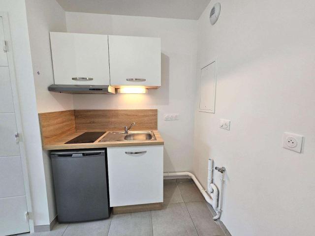 Location appartement 2 pièces Angers Saint Serge 49
