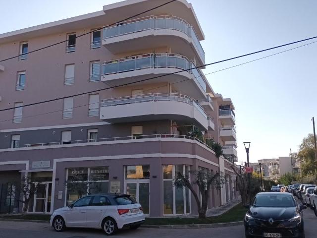 Location appartement 2 pièces ANTIBES 46m² à 904.98€/mois CDC Habitat