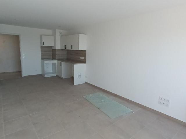 Location appartement 2 pièces ANTIBES 43m² à 891.45€/mois CDC Habitat