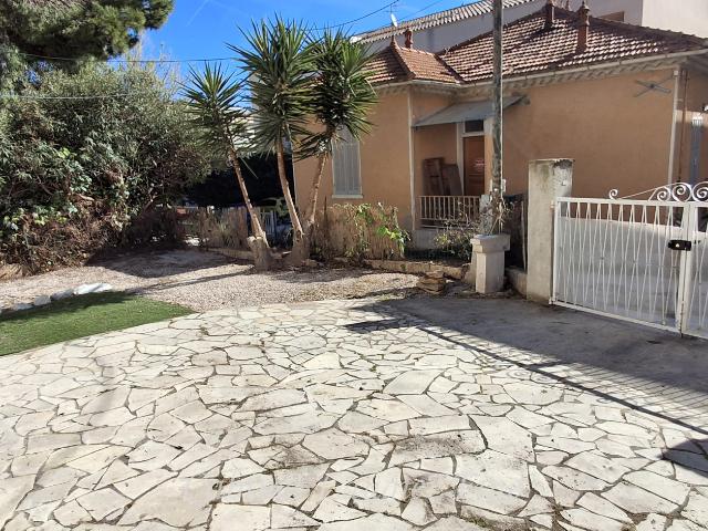 location appartement 2 pièces Bandol
