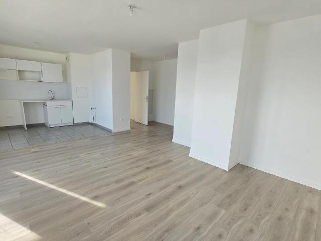 Location appartement 2 pièces BEZONS 44m² à 934.19€/mois CDC Habitat
