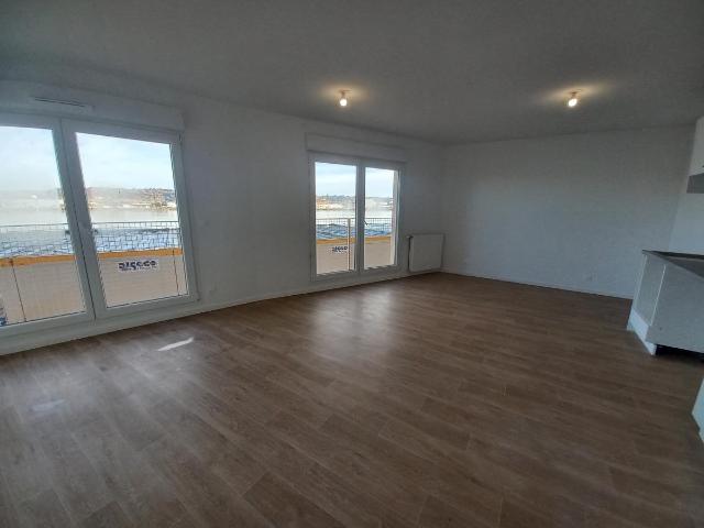 Location appartement 2 pièces BORDEAUX 44m² à 757.72€/mois CDC Habitat