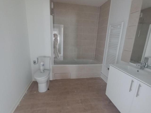 Location appartement 2 pièces BORDEAUX 48m² à 782.89€/mois CDC Habitat