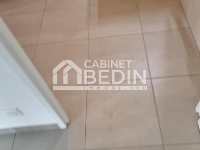 Location Appartement 2 pièces Bordeaux 1 chambre