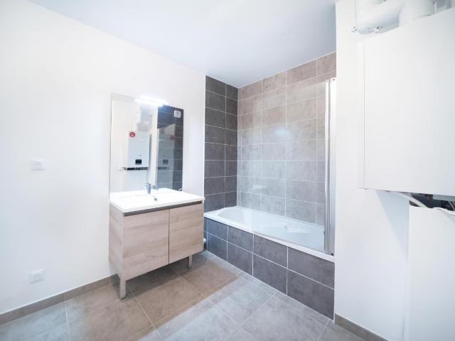 Location appartement 2 pièces BOURG EN BRESSE 45m² à 591.40€/mois CDC Habitat