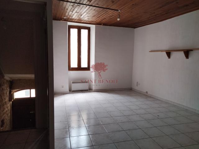Location appartement 2 pièces coeur de village