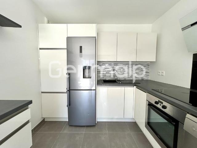Location Appartement 2 pièces + cuisine 45,22 m² 1