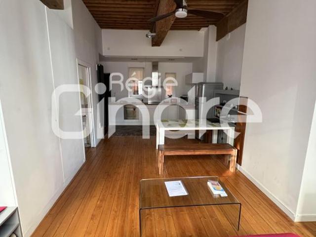 Location Appartement 2 pièces + cuisine 40,60 m²