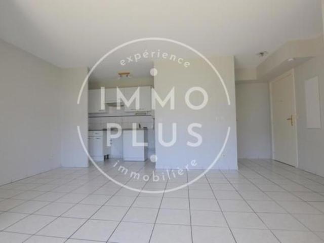 Location Appartement 2 pièces + cuisine 40,63 m²