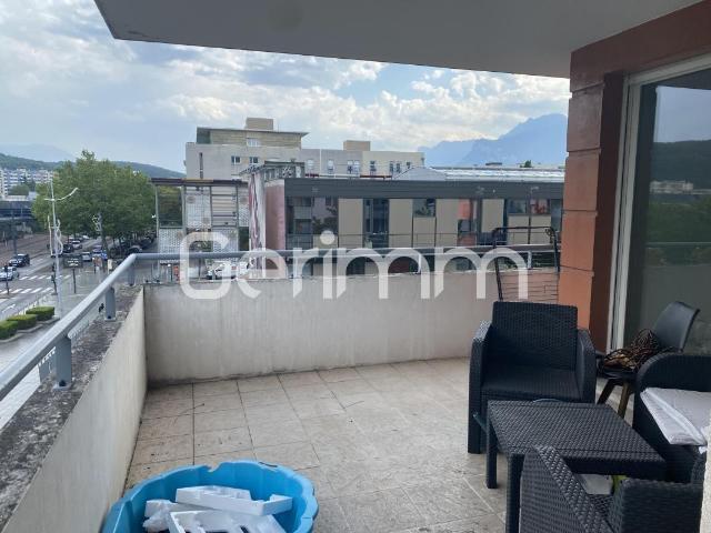 Location Appartement 2 pièces + cuisine 54,70 m²