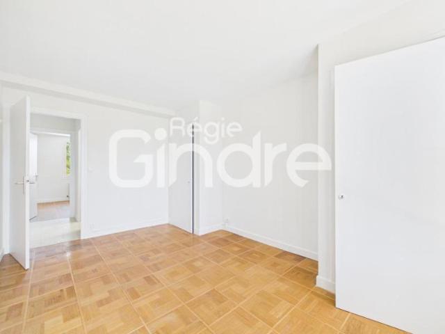 Location Appartement 2 pièces + cuisine 61,70 m²
