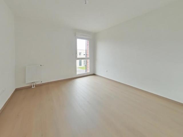 Location appartement 2 pièces HOUPLINES 47m² à 582.39€/mois CDC Habitat