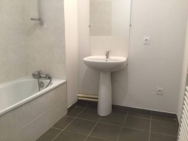 LOCATION APPARTEMENT 2 PIECES JUVIGNAC