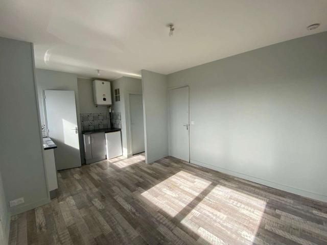 Location appartement 2 pièces Laval Le Bourny 53