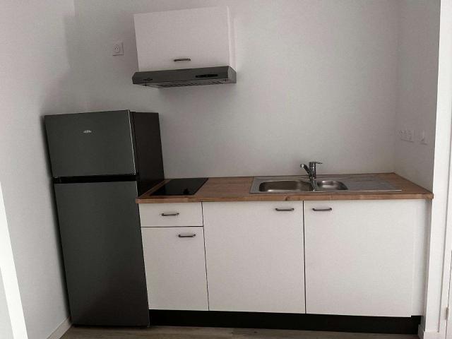 Location appartement 2 pièces Laval Le Bourny 53
