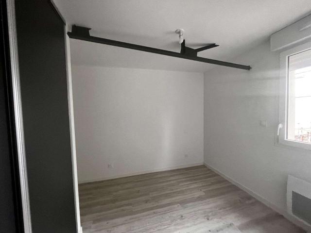 Location appartement 2 pièces Laval Le Bourny 53
