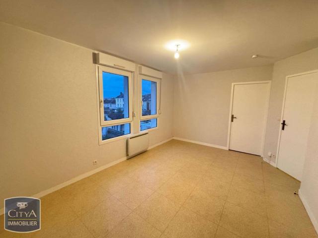 Location appartement 2 pièces Le Mans Miroir Batignolles 72