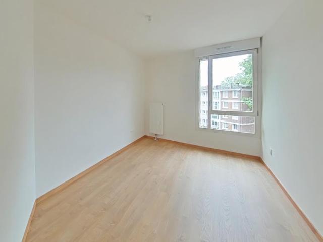 Location appartement 2 pièces LILLE 47m² à 766.26€/mois CDC Habitat