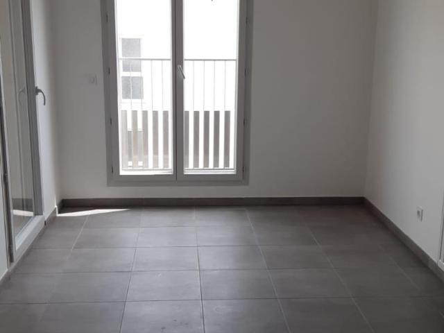 Location appartement 2 pièces LYON 48m² à 875.35€/mois CDC Habitat