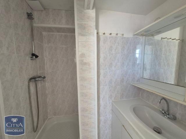 Location Appartement 2 pièces MARSEILLE 7ème
