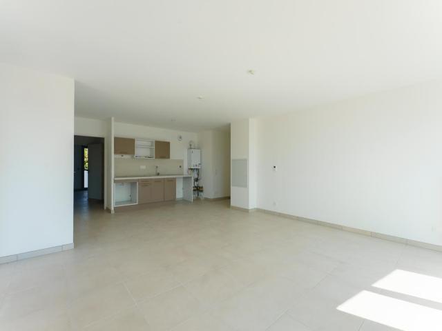 Location appartement 2 pièces MARSEILLE 40m² à 749.05€/mois CDC Habitat