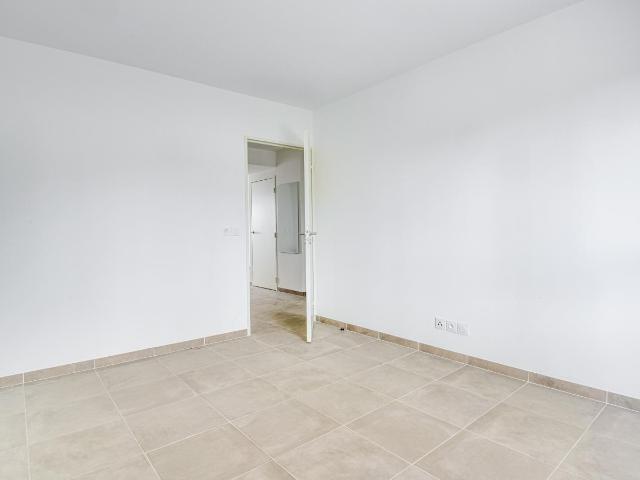 Location appartement 2 pièces MARSEILLE 49m² à 743.31€/mois CDC Habitat