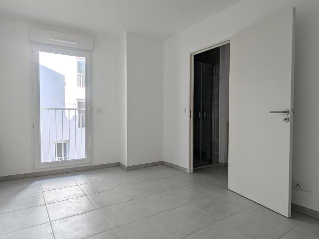 Location appartement 2 pièces MARSEILLE 50m² à 946.83€/mois CDC Habitat