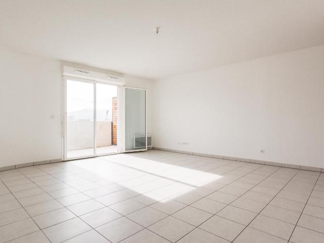 Location appartement 2 pièces MARSEILLE 52m² à 842.04€/mois CDC Habitat