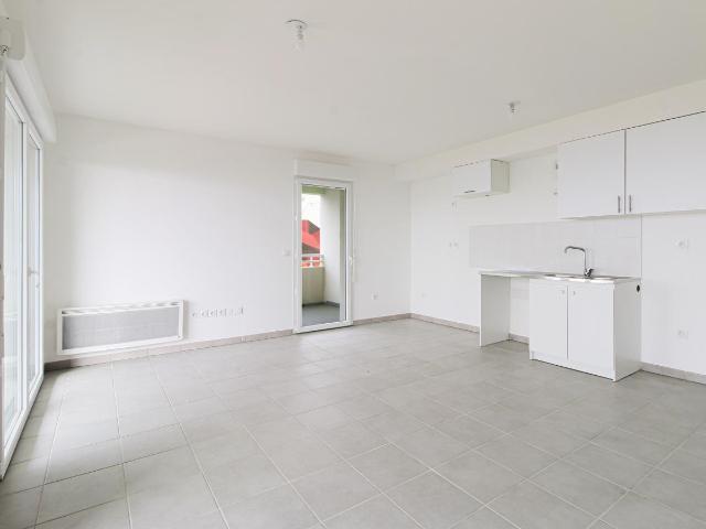 Location appartement 2 pièces MARSEILLE 53m² à 774.35€/mois CDC Habitat