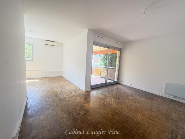 location appartement 2 pièces Marseille Michelet/Magalone