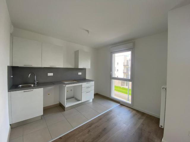 Location appartement 2 pièces MELUN 47m² à 743.69€/mois CDC Habitat