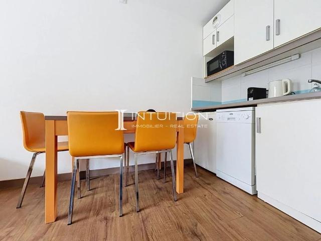 Location Appartement 2 pièces Meublé 26m² CANNES 06400