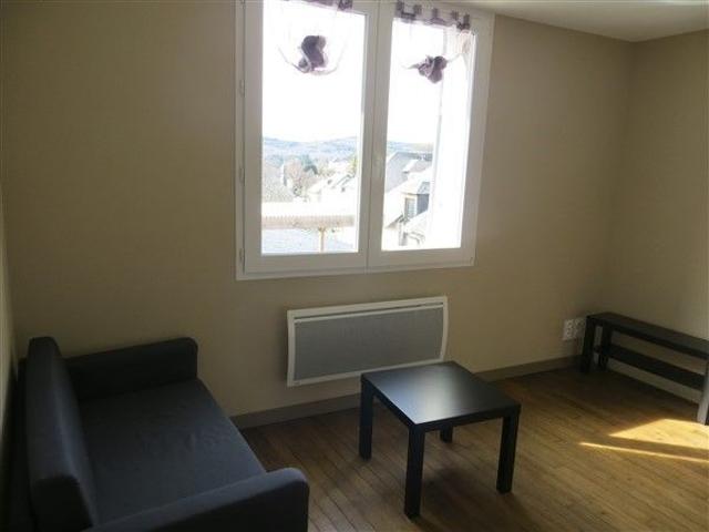 Location Appartement 2 pièces Meublé 28m² EGLETONS 19300
