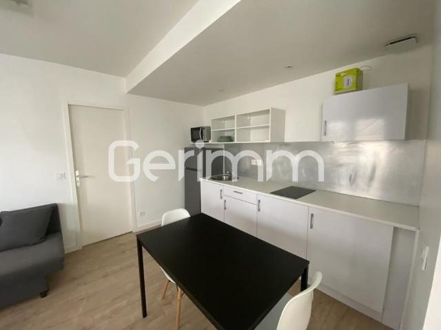 Location Appartement 2 pièces Meublé 31m² ST MARTIN D HERES 38400