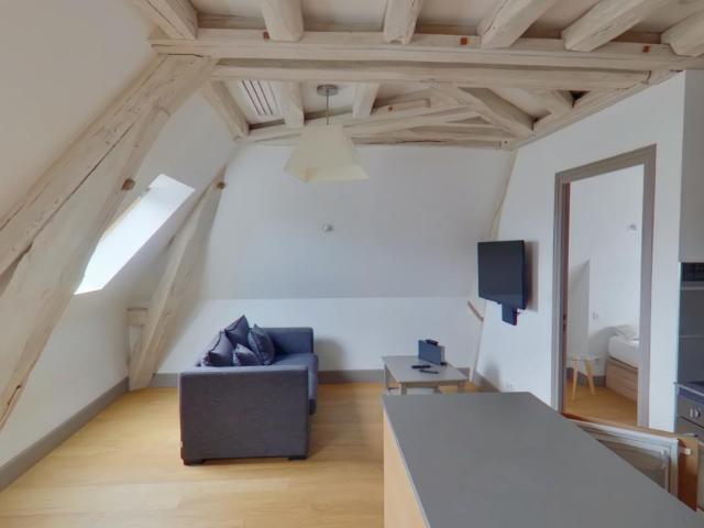 Location Appartement 2 pièces Meublé 35m² TOURS 37000