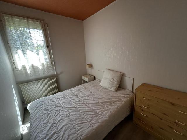 Location Appartement 2 pièces Meublé 37m² LE CREUSOT 71200