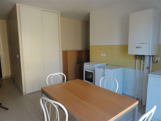 Location Appartement 2 pièces Meublé 38m² LE CREUSOT 71200