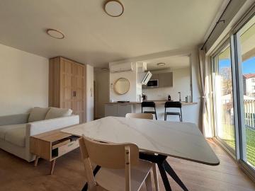 Location Appartement 2 pièces Meublé 42m² AVIGNON 84000