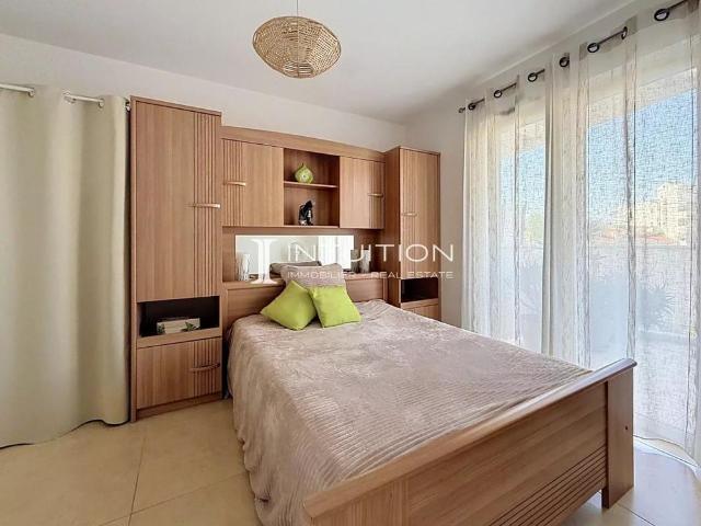 Location Appartement 2 pièces Meublé 42m² CANNES 06400