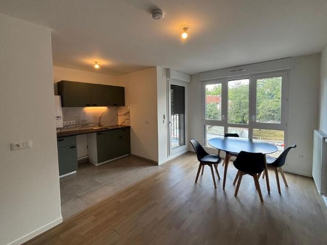 Location Appartement 2 pièces Meublé 42m² CHEVILLY LARUE 94550