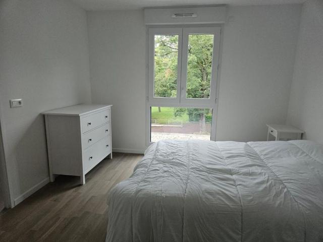 Location Appartement 2 pièces Meublé 42m² CHEVILLY LARUE 94550