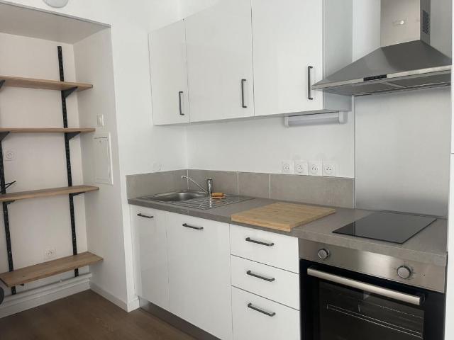 Location Appartement 2 pièces Meublé 47m² BORDEAUX 33800