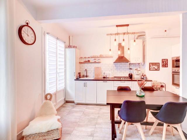 Location Appartement 2 pièces Meublé 49m² NICE 06000