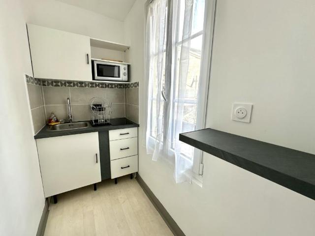 Location Appartement 2 pièces Meublé 52m² BORDEAUX 33000