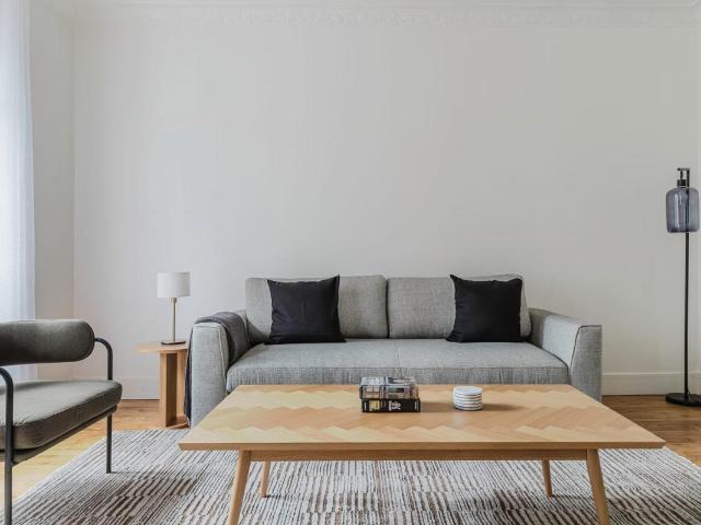 Location Appartement 2 pièces Meublé 56m² PARIS 5ème