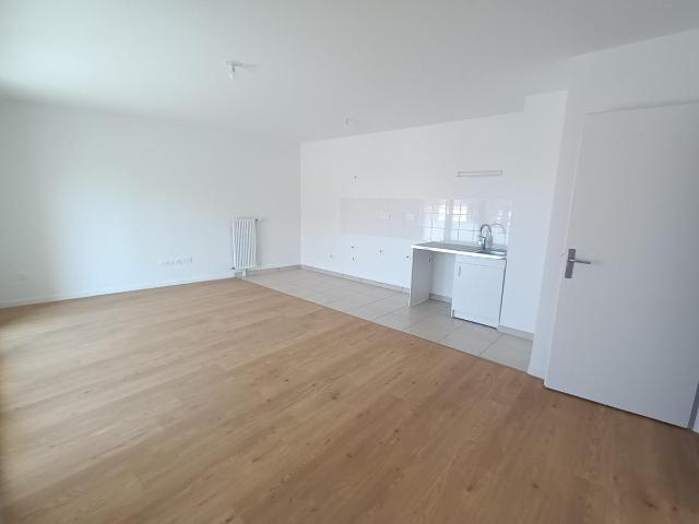 Location appartement 2 pièces MEULAN EN YVELINES 46m² à 779.42€/mois CDC Habitat