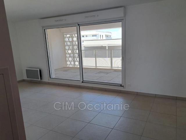 Location appartement 2 pièces Montpellier Centre ville 43 m²