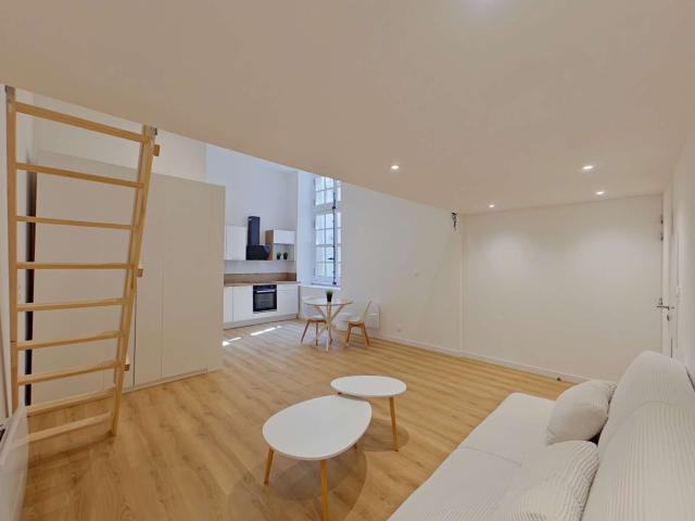 Location appartement 2 pièces Nantes Centre Ville 44