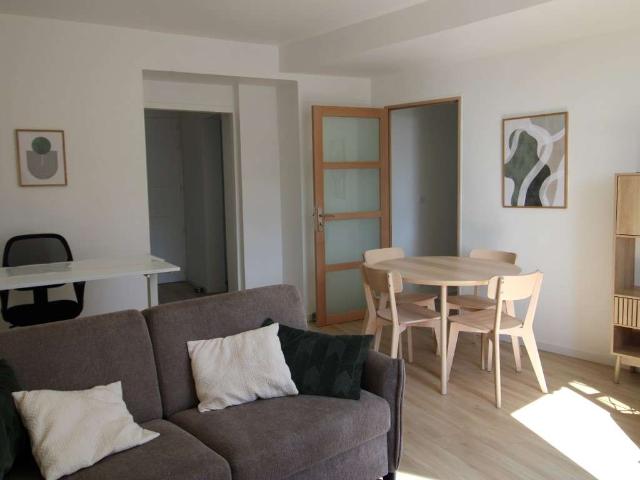 Location appartement 2 pièces Nantes Centre Ville 44