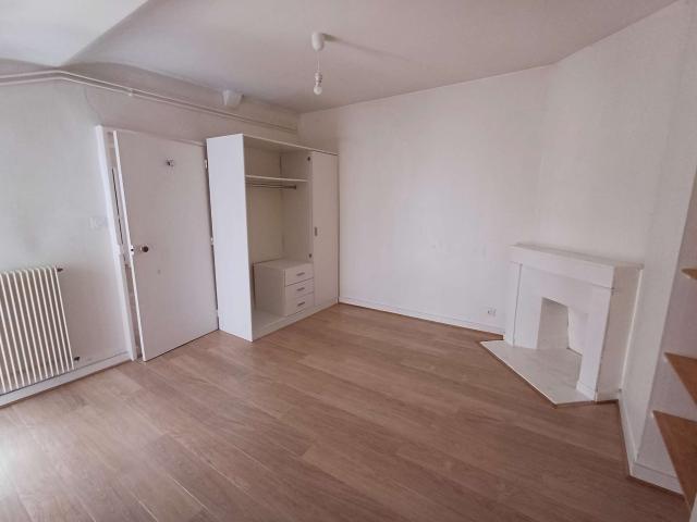 Location appartement 2 pièces Nantes Centre Ville 44